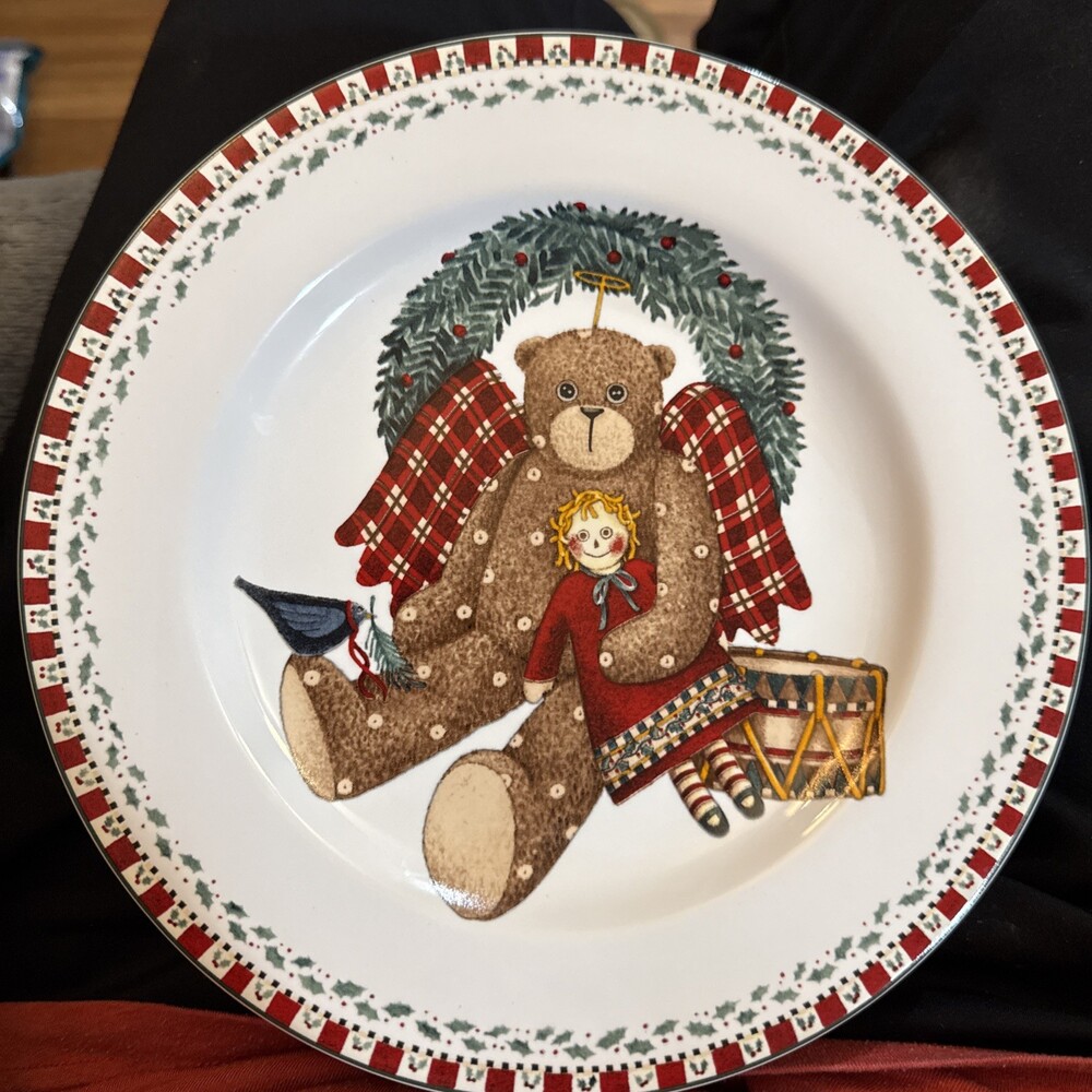 Vintage 1998 Debbie Mumm Christmas Bears Sakura Plate Angel Drum Toys 8.25”
